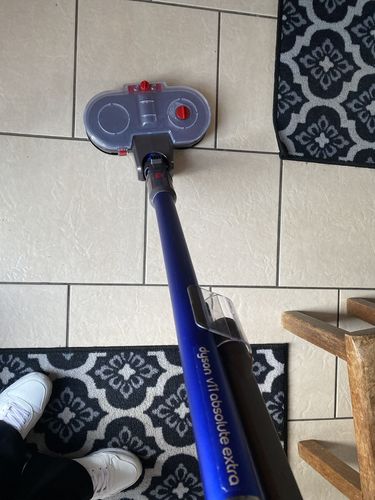 Conny Z. review of Elektrischer Wischaufsatz passend für Dyson V7/ V8/ V10/ V11/ V15 (2 Wischpads inkl.)
